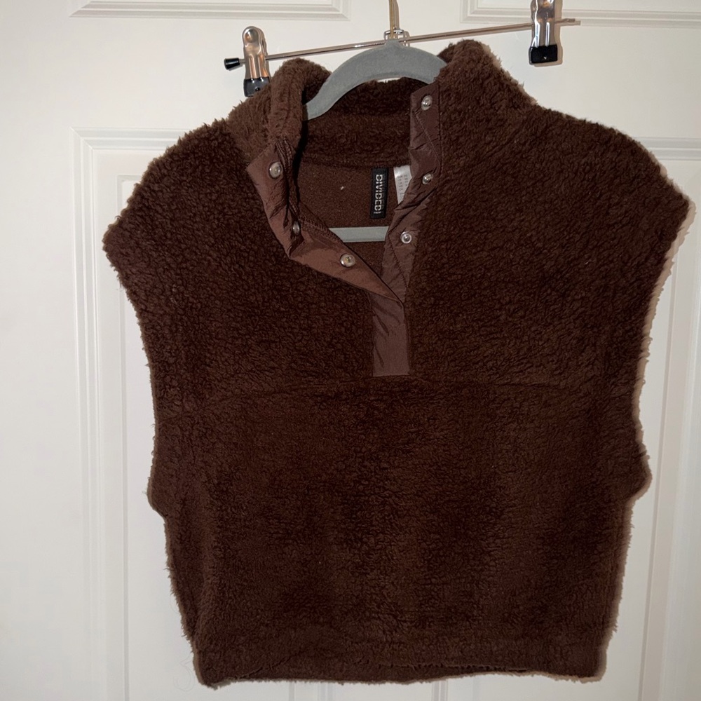 H&M Chocolate Brown Fleece Turtleneck vest